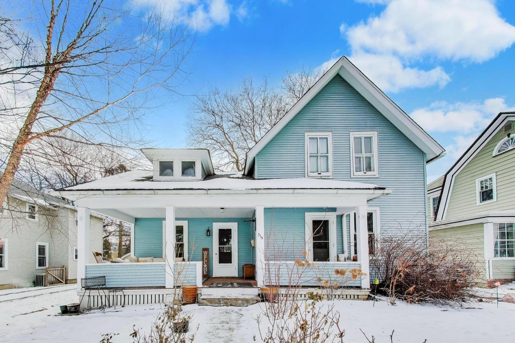 315 Liberty Street, West Dundee