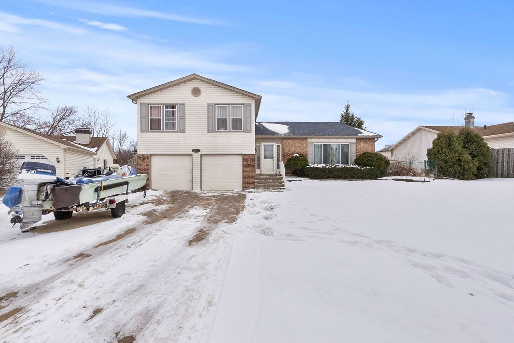 1767 Hemlock Drive, Glendale Heights