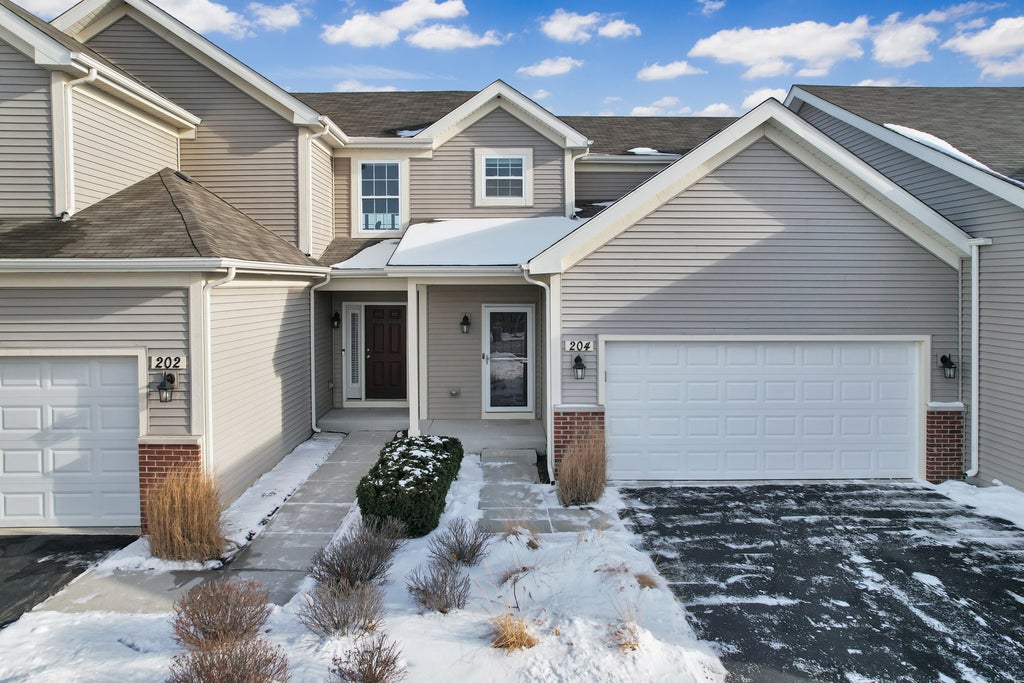 204 Dorset Avenue, Oswego