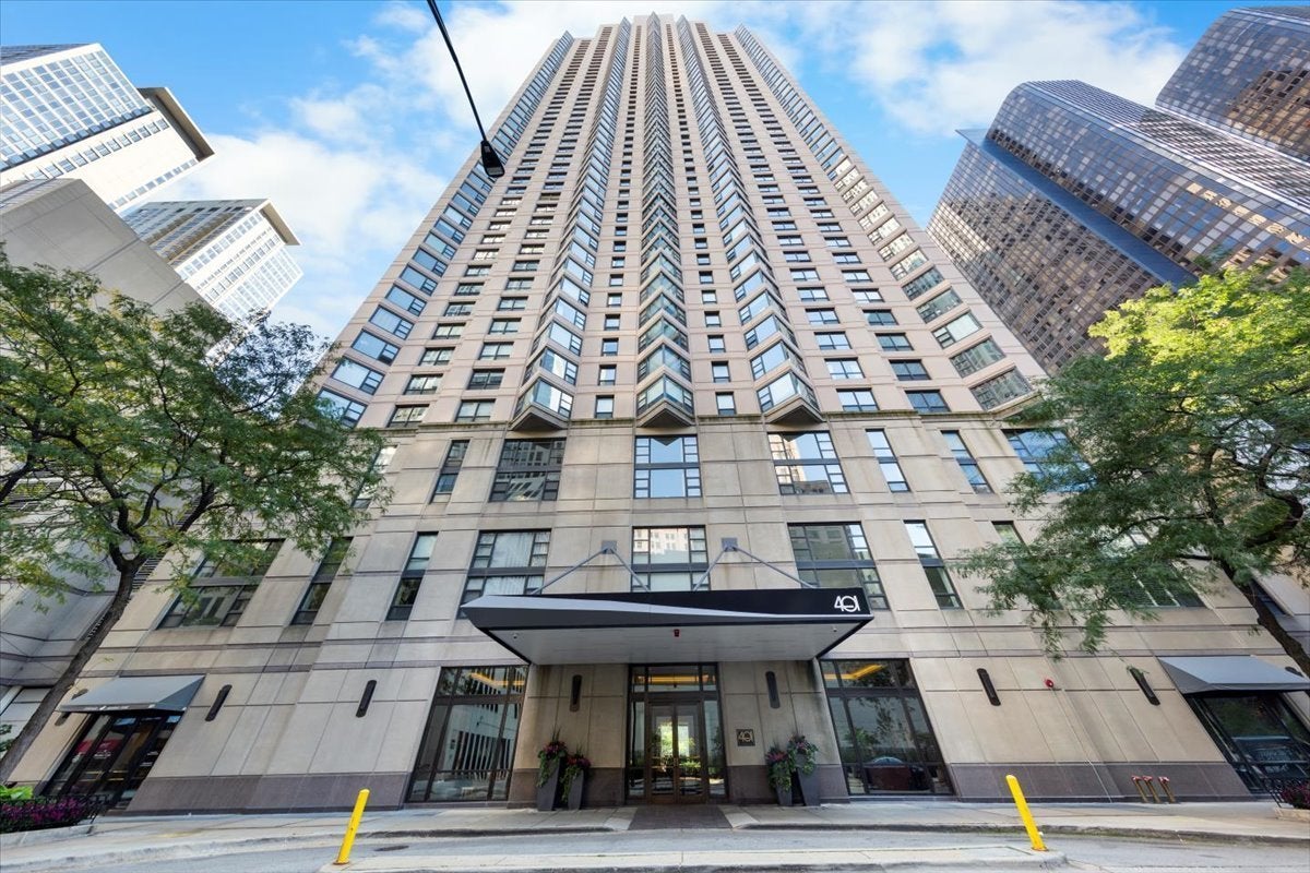 Photo of Listing #12560722