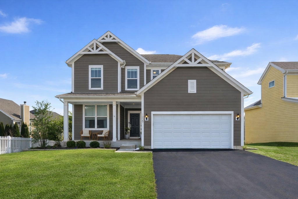 1229 Mariemont Road, Sugar Grove