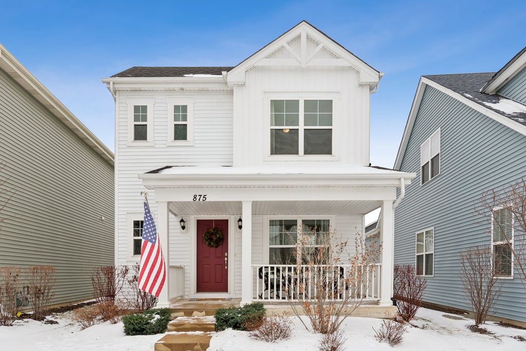 875 Station Boulevard, Elburn