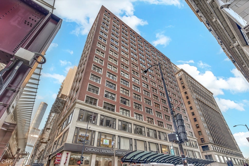 5 North Wabash Avenue 1206, Chicago, 60602
