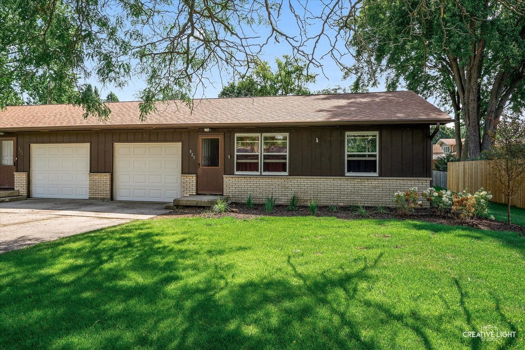 527 Prairie Street, Hinckley