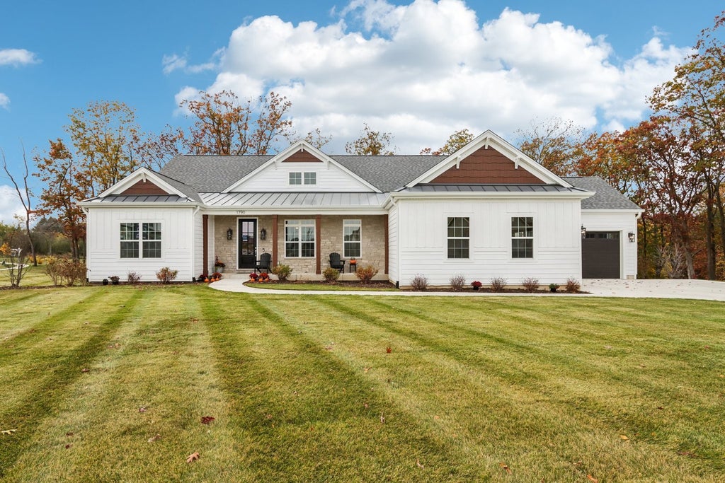 0s275 Bealer Court, Geneva