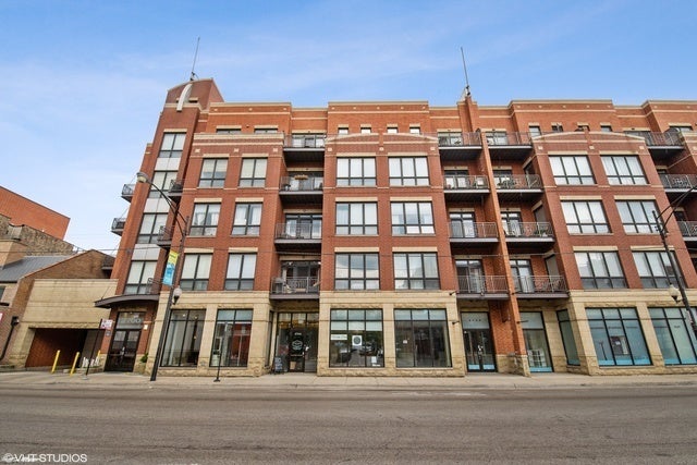 2700 North Halsted Street Ph8, Chicago, 60614