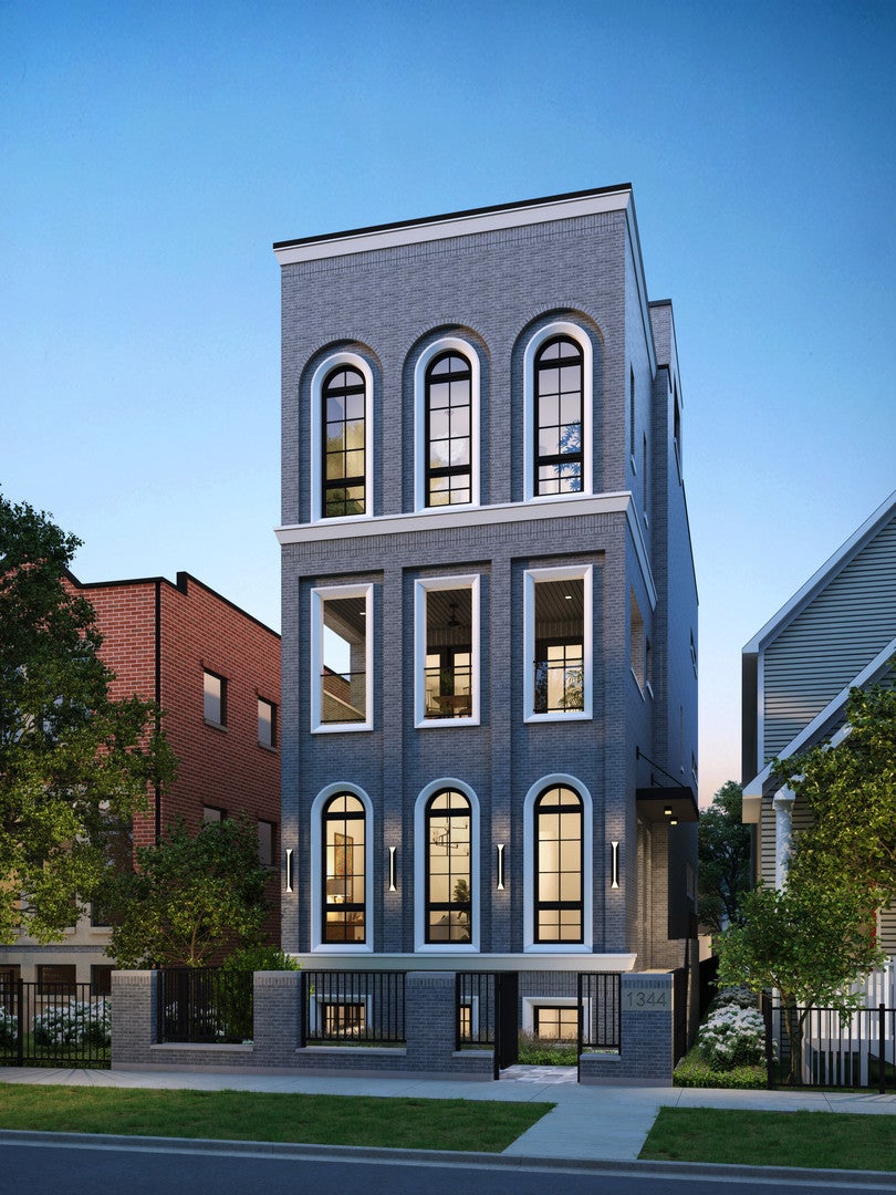 1344 West Wrightwood Avenue 2, Chicago