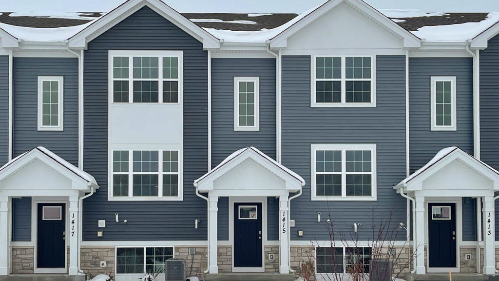 1415 Oakfield Lane, Pingree Grove