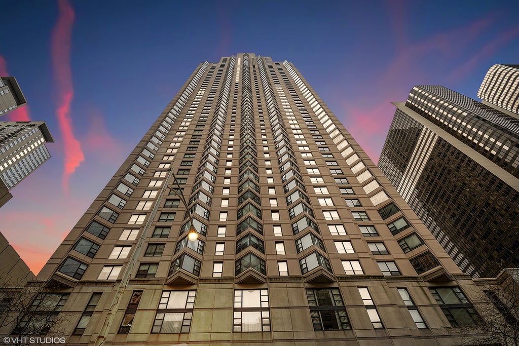 401 East Ontario Street 510, Chicago, 60611