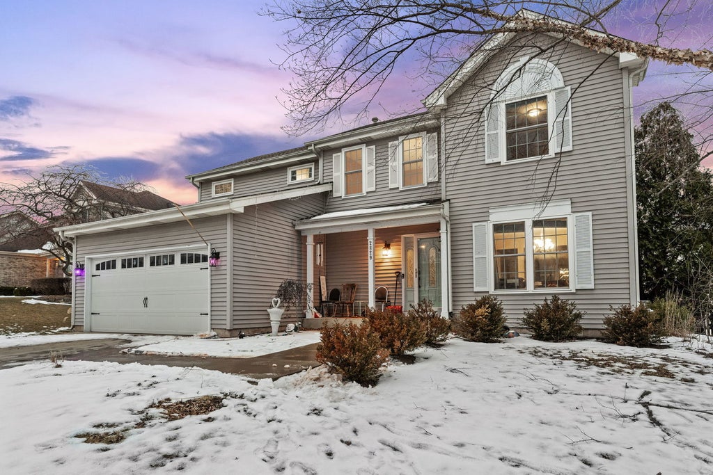 2829 Randall Ridge Drive, Elgin