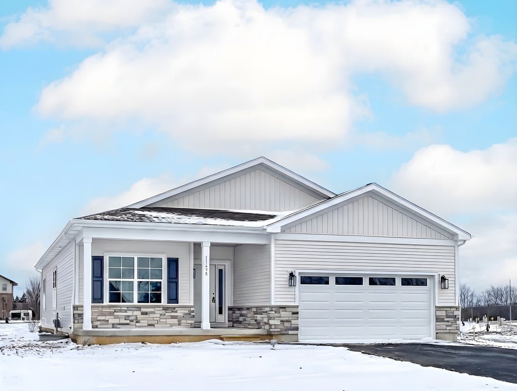 11690 Ryann Road, Huntley