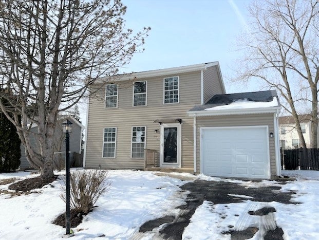 28 Chaucer Lane, Streamwood