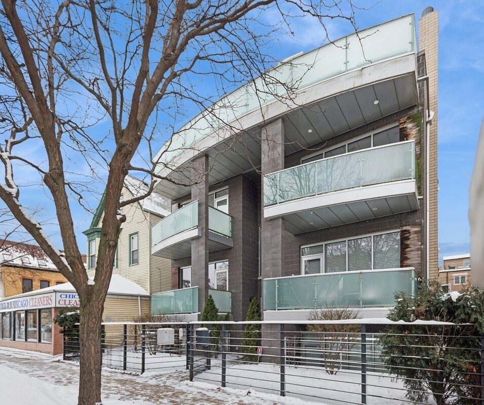 1437 West Diversey Parkway 1w, Chicago, 60614