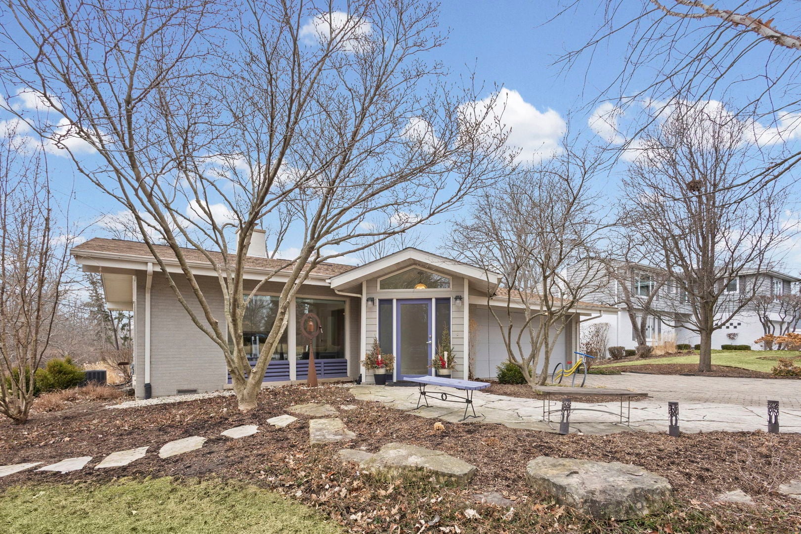 Photo of Listing #12565262