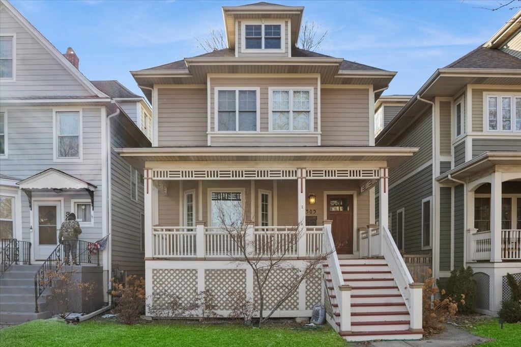 305 Marengo Avenue, Forest Park