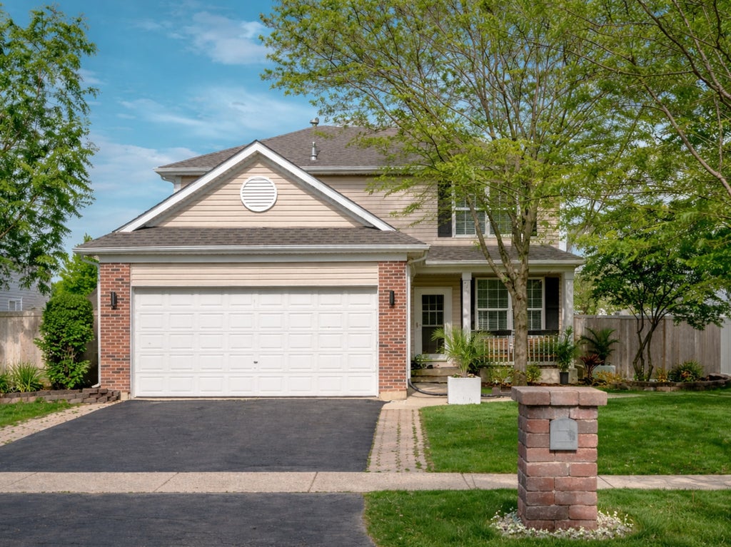424 Grape Vine Trail, Oswego
