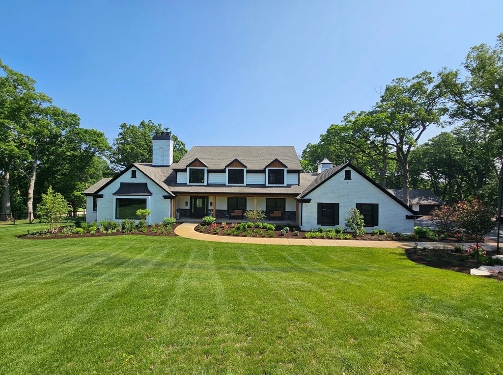 3n805 Town Hall Road, St. Charles