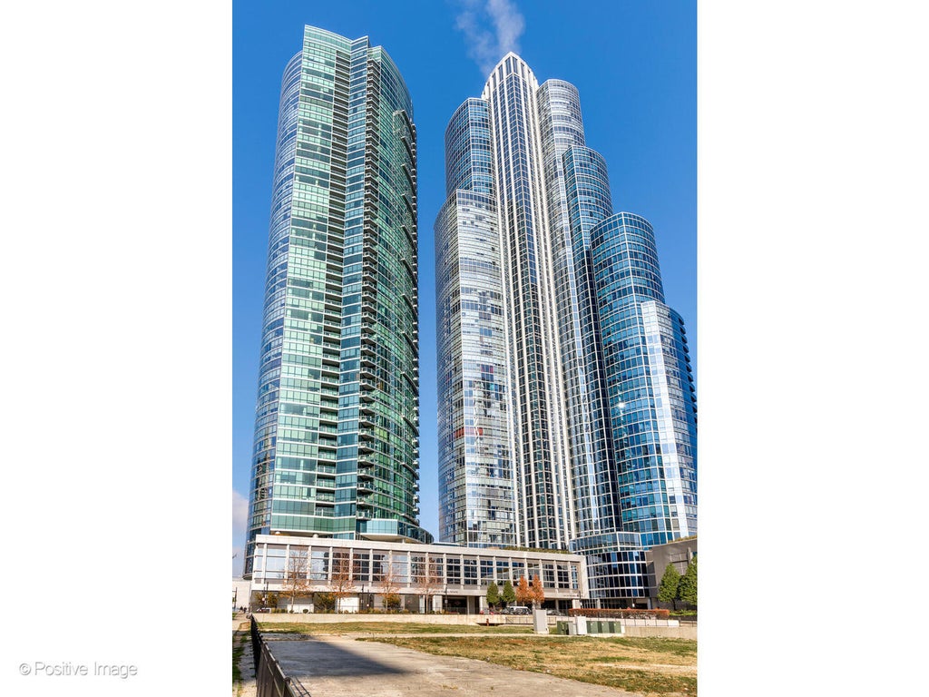 1201 South Prairie Avenue 2402, Chicago, 60605