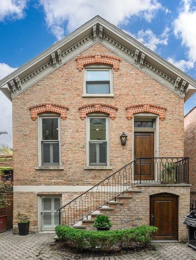 2216-ch North Magnolia Avenue, Chicago, 60614