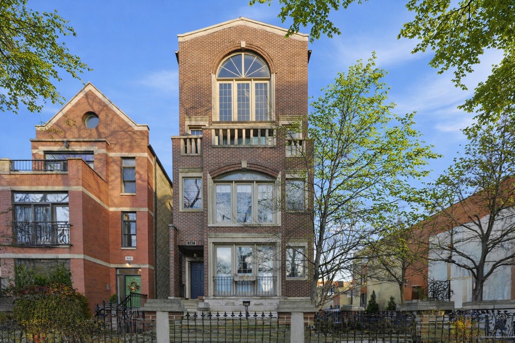 847 North Hermitage Avenue C, Chicago