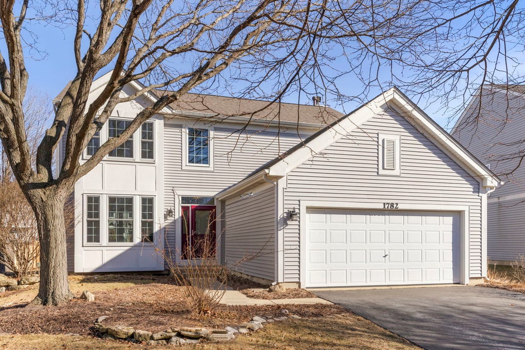 1782 Montrose Drive, Aurora