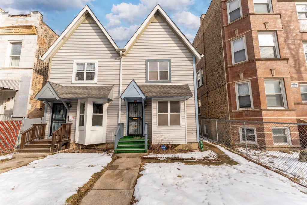 4933 North Kenmore Avenue, Chicago, 60640