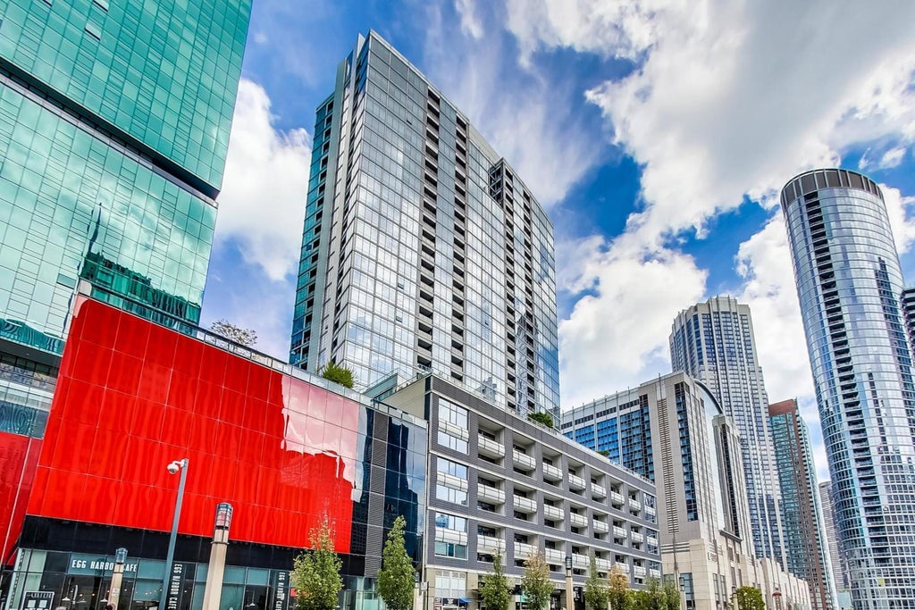 240 East Illinois Street 1811, Chicago, 60611