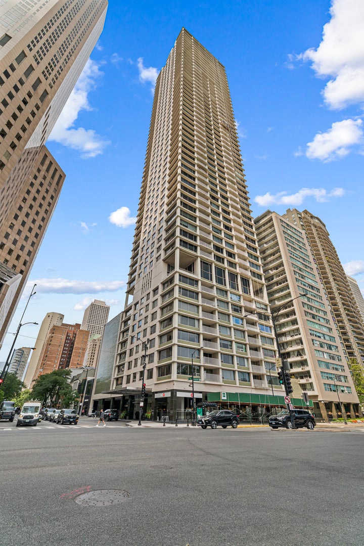 Photo of Listing #12570400