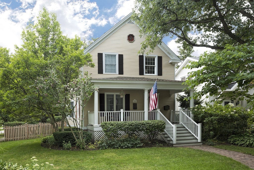 1004 Elm Street, Winnetka, 60093