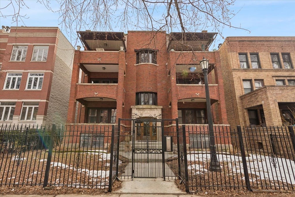 4635 North Magnolia Avenue 3, Chicago, 60640