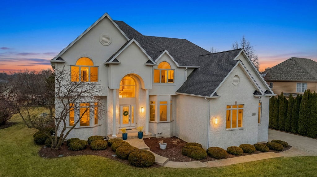 2347 Bird Lane, Batavia