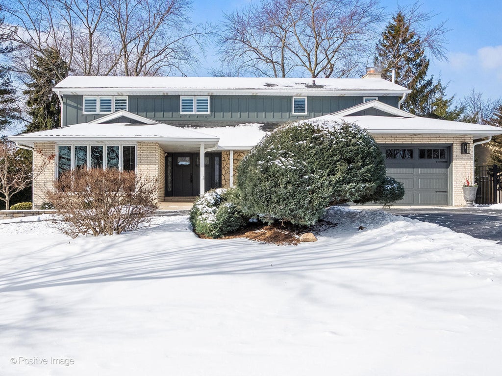 2s630 Avenue Chateaux East, Oak Brook