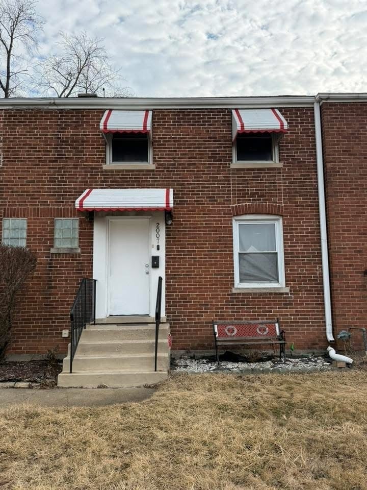 2007 South 25th Avenue, Broadview