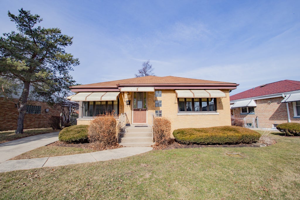 8108 North Prospect Street, Niles