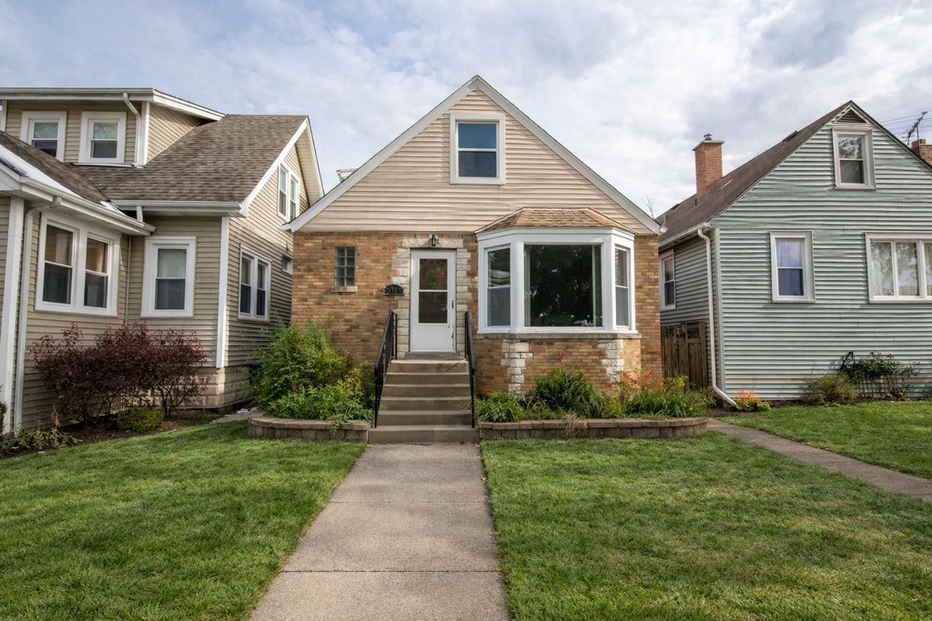 3345 North Ottawa Avenue, Chicago