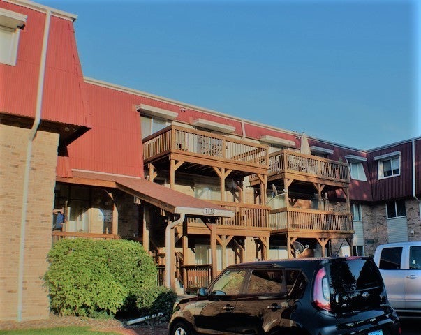 1870 Tall Oaks Drive 2104, Aurora