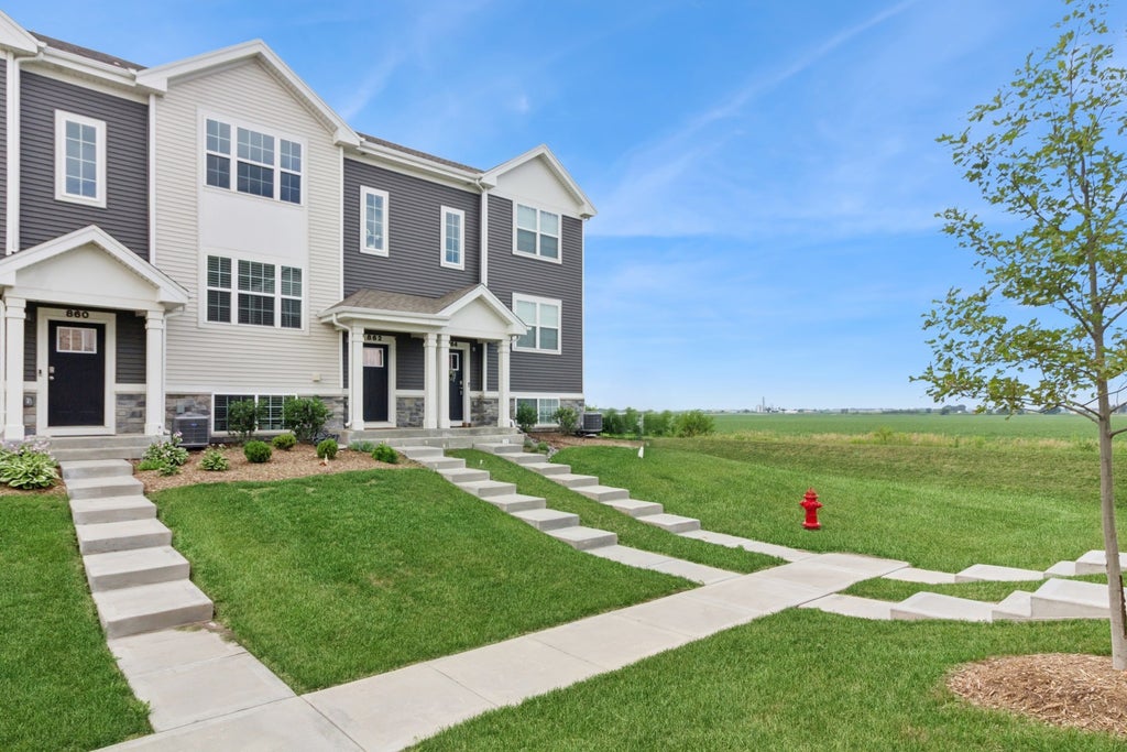 862 Briar Glen Court, Hampshire