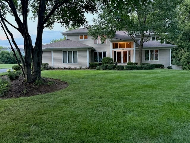 3104 Easton Place, St. Charles