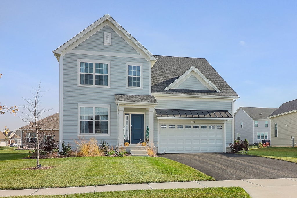 3539 Crosswater Court, Elgin