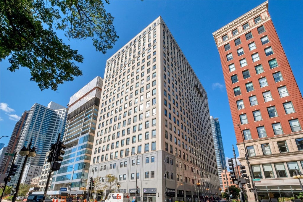 910 South Michigan Avenue 716, Chicago, 60605