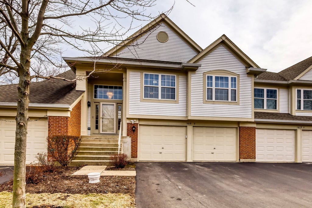 1619 Camberley Court 2, Bartlett