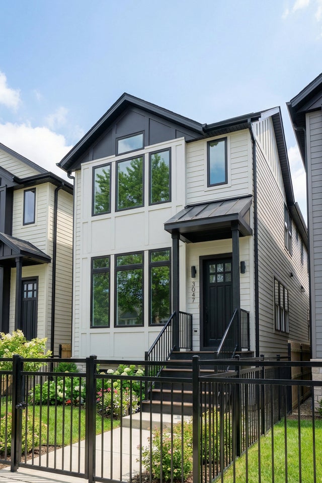 3057 North Christiana Avenue, Chicago