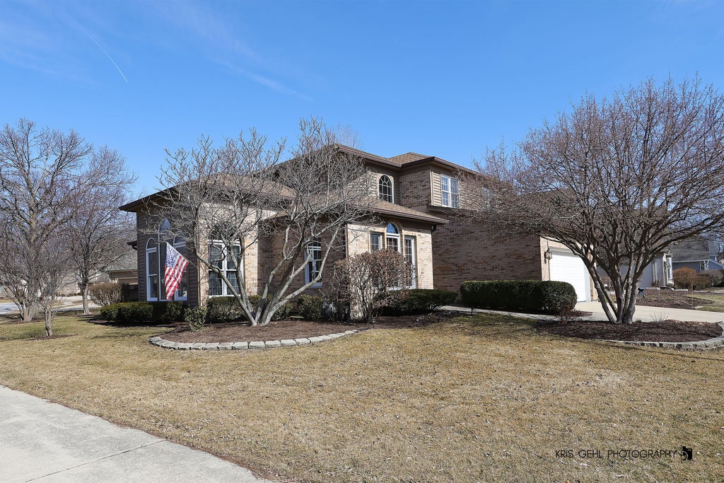 1283 Cranbrook Circle, Aurora