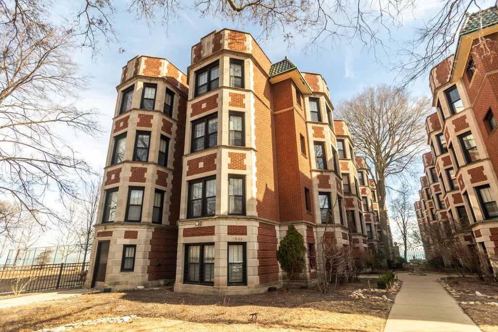 7649 North Eastlake Terrace 1b, Chicago, 60626