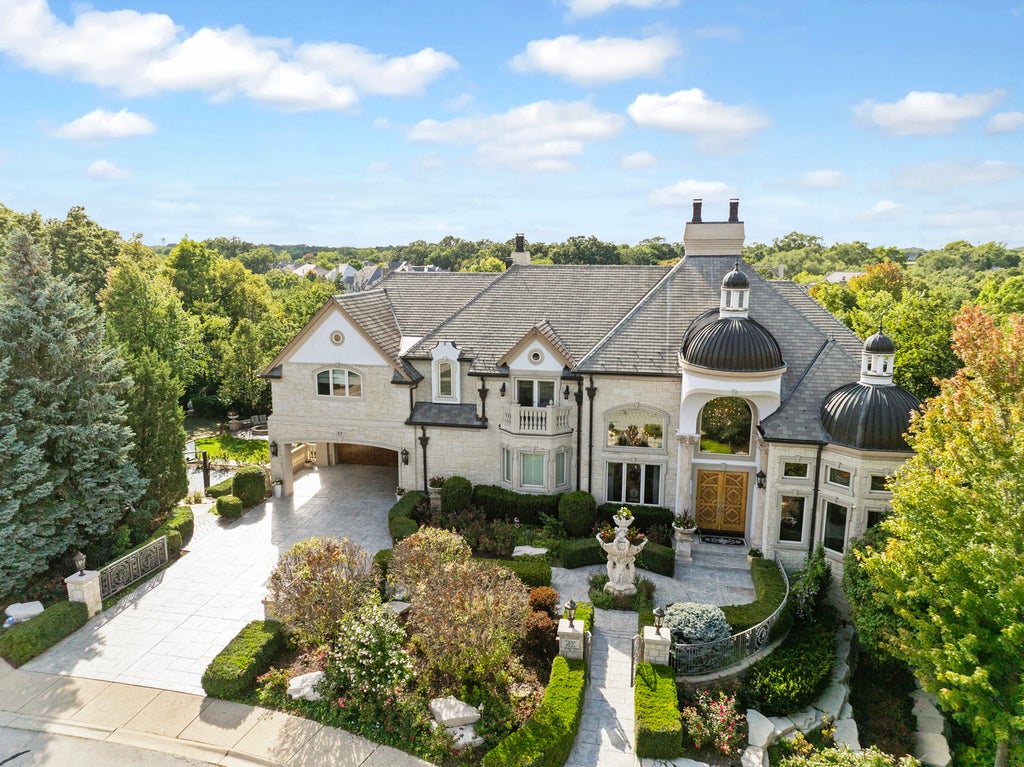 51 Ford Lane, Naperville