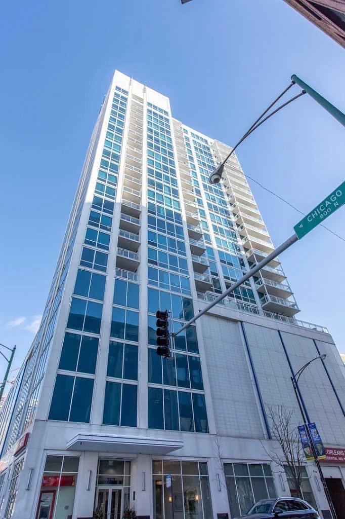 757 North Orleans Street 1503, Chicago, 60654