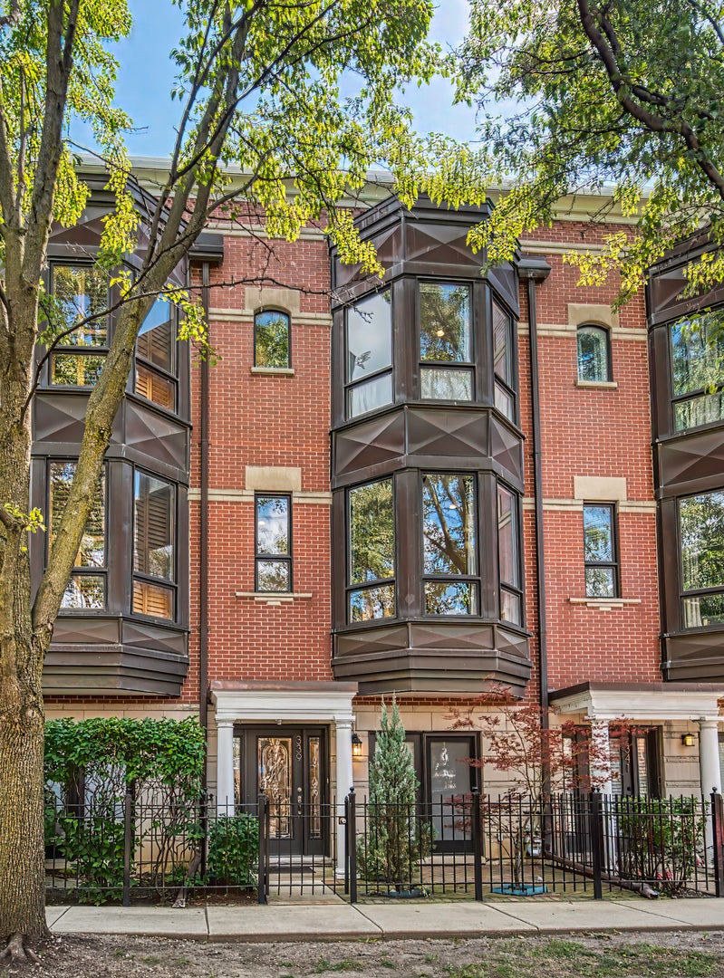 339 West Scott Street, Chicago, 60610