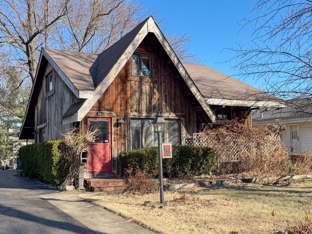 312 West Ethel Avenue, Lombard