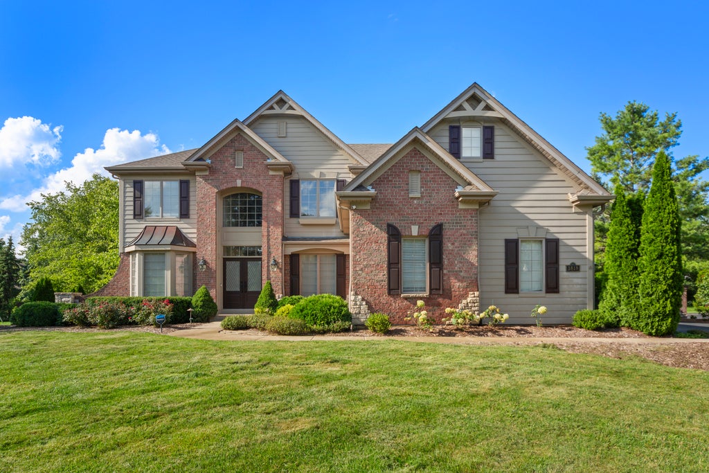 3818 Grand View Court, St. Charles