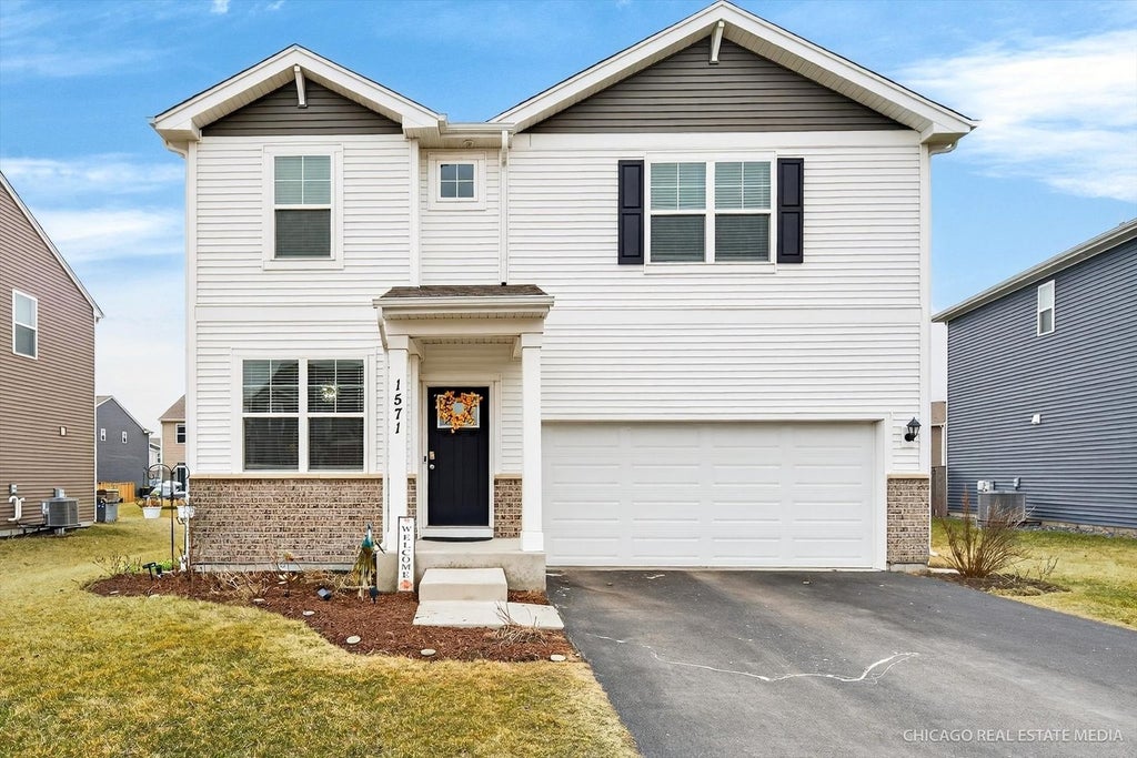 1571 Middleton Road, Pingree Grove